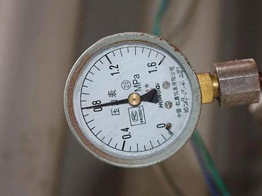 管道漏水出現(xiàn)不保壓，壓力達(dá)不到供水不足怎么辦