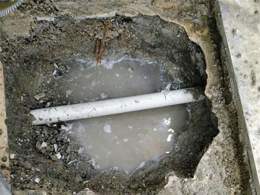 檢查水管漏水點(diǎn)的4種最簡單方法