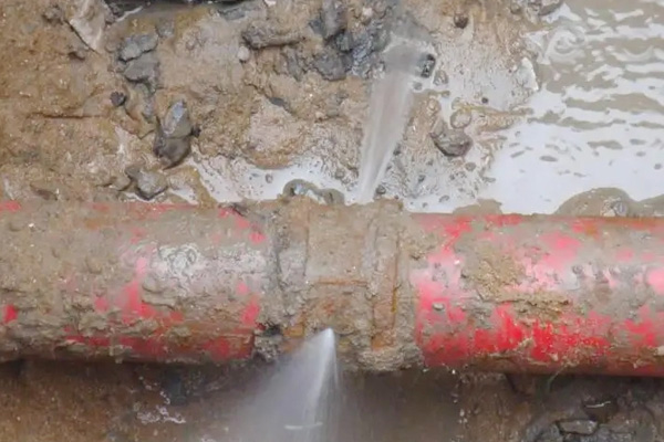 管道泄漏的4個(gè)原因