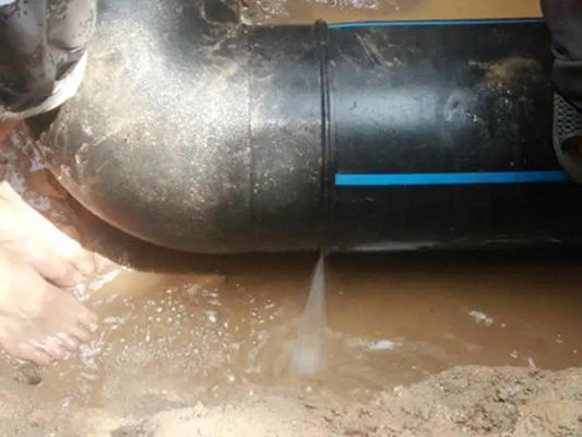 水管漏水的原因和解決方案