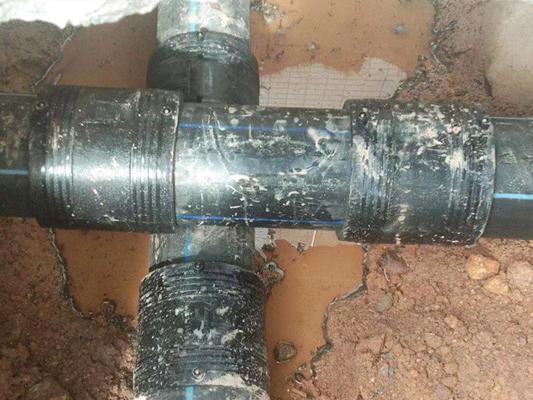 墻壁內(nèi)線管漏水的原因及解決方法